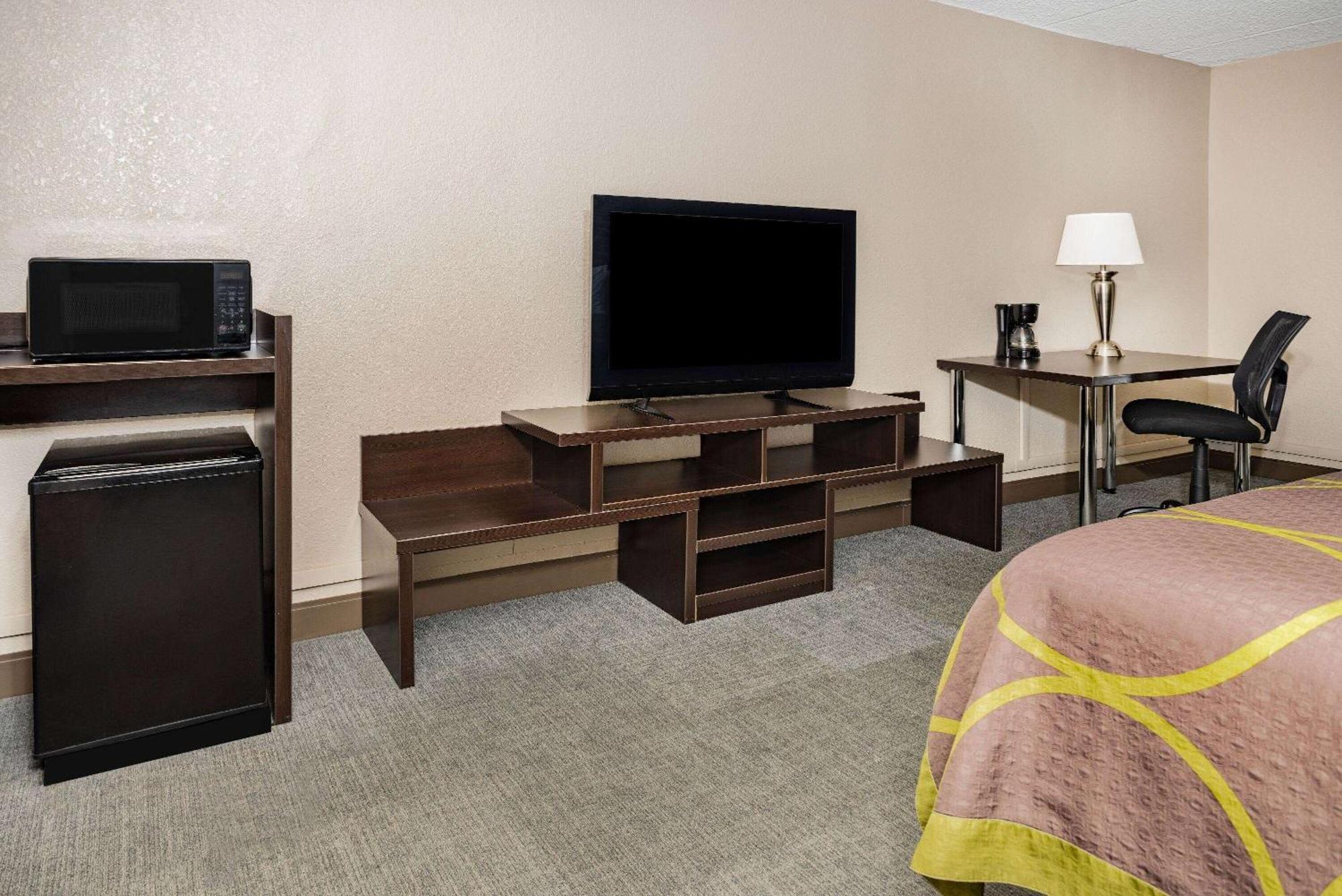 ซูเปอร์ 8 บาย วินด์แฮม เมานต์ลอเรล Hotel เมาท์ลอเรล ภายนอก รูปภาพ
